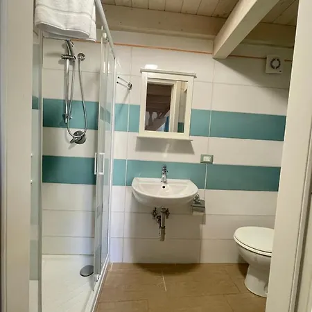 Sky Zi Albina Apartments-centro Storico Di Vasto. شقة فاستو