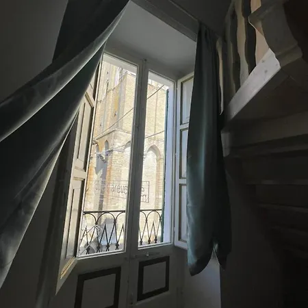Apartamento Sky Zi Albina Apartments-centro Storico Di Vasto. *