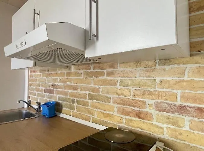 Sky Zi Albina Apartments-centro Storico Di Vasto. *