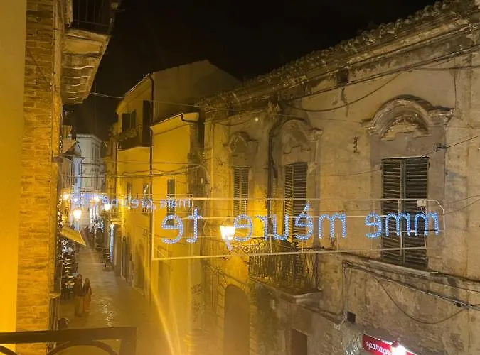 Sky Zi Albina Apartments-centro Storico Di Vasto.